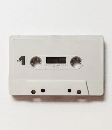 illustration emission flashback - cassette audio